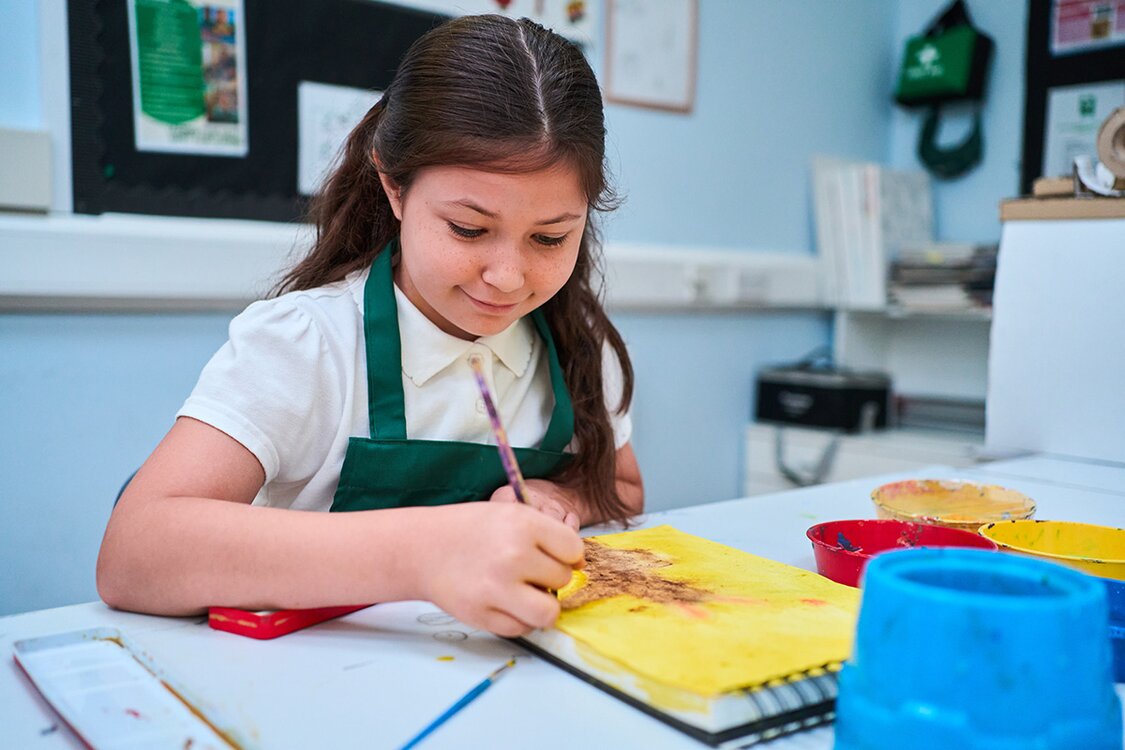 child painting
